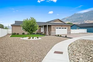 57 Margaux Loop, Malaga, WA 98828 - Photo 2