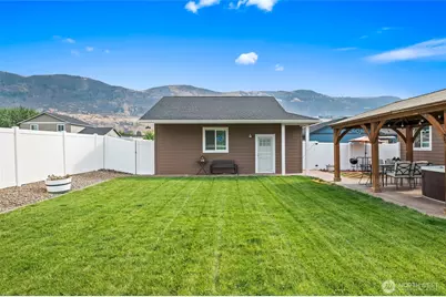 57 Margaux Loop, Malaga, WA 98828 - Photo 6