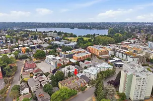 6825 Weedin Pl NE, Seattle, WA 98115 - Photo 34