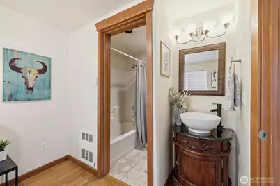 6825 Weedin Place NE #A, Seattle, WA 98115 - Photo 20