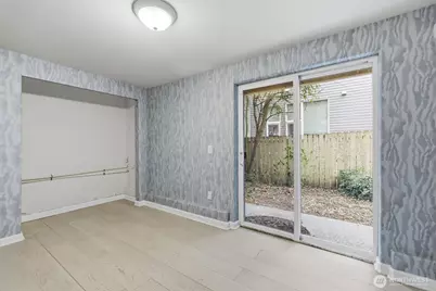 6825 Weedin Place NE #A, Seattle, WA 98115 - Photo 28