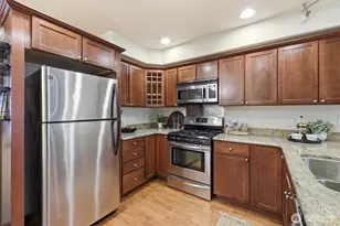 6825 Weedin Pl NE, Seattle, WA 98115 - Photo 8