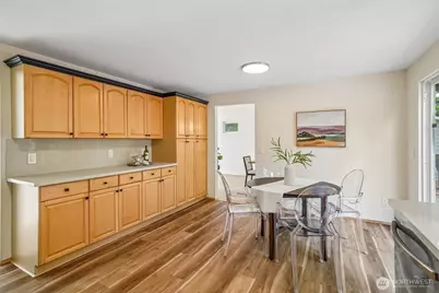 10132 NE 144th Place, Kirkland, WA 98034 - Photo 12