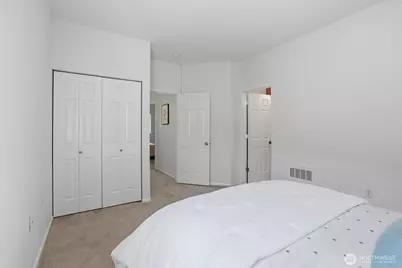 5001 Davis Place S #E, Renton, WA 98055 - Photo 22