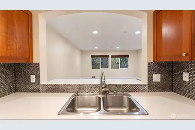 13367 Ambaum Boulevard SW, Burien, WA 98146 - Photo 12