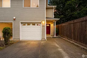 13367 Ambaum Blvd SW, Burien, WA 98146 - Photo 2