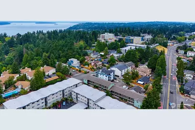 13367 Ambaum Boulevard SW, Burien, WA 98146 - Photo 34