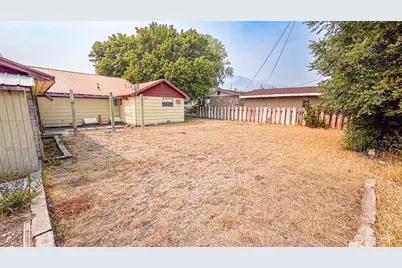 1123 Central Avenue, Oroville, WA 98844 - Photo 28