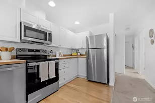 2522 Rucker Ave, Everett, WA 98201 - Photo 14