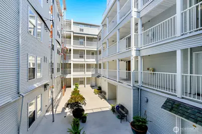 2522 Rucker Avenue #303, Everett, WA 98201 - Photo 30