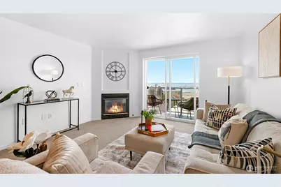 2522 Rucker Avenue #303, Everett, WA 98201 - Photo 8
