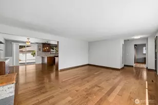 10419 16th St E, Edgewood, WA 98372 - Photo 6