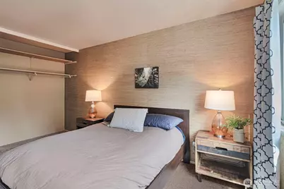 2500 81st Avenue SE #329, Mercer Island, WA 98040 - Photo 12