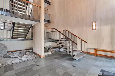 2500 81st Avenue SE #329, Mercer Island, WA 98040 - Photo 14