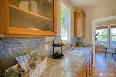 6432 166th Place SE, Bellevue, WA 98006 - Photo 14