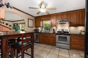 535 S Henderson St, Seattle, WA 98108 - Photo 10