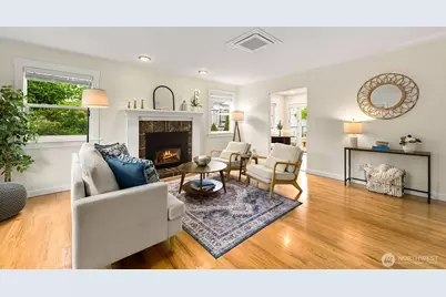 16026 16th Avenue SW, Burien, WA 98166 - Photo 2