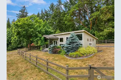 7035 High School Road NE, Bainbridge Island, WA 98110 - Photo 2