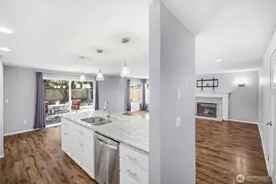 15952 SE 176th Pl, Renton, WA 98058 - Photo 4