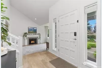 209 Casey Court, Steilacoom, WA 98388 - Photo 4