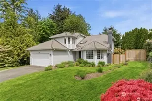 209 Casey Ct, Steilacoom, WA 98388 - Photo 2