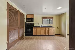 2130 Woodcrest Dr SE, Olympia, WA 98501 - Photo 6