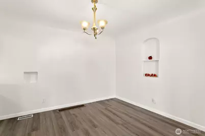 6526 Pacific Avenue, Tacoma, WA 98408 - Photo 8