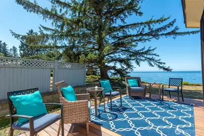 1399 W Beach Road, Oak Harbor, WA 98277 - Photo 34