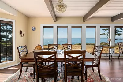 1399 W Beach Road, Oak Harbor, WA 98277 - Photo 16