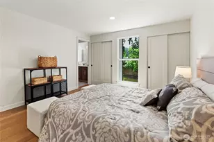 11707 SE 65th St, Bellevue, WA 98006 - Photo 12