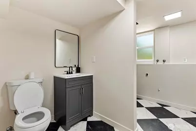 11707 SE 65th Street, Bellevue, WA 98006 - Photo 16