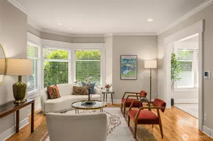 4549 Thackeray Pl NE, Seattle, WA 98105 - Photo 12