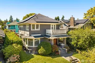 4549 Thackeray Pl NE, Seattle, WA 98105 - Photo 2