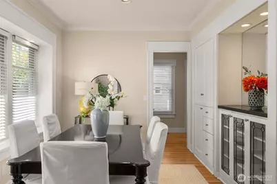 4549 Thackeray Place NE, Seattle, WA 98105 - Photo 14