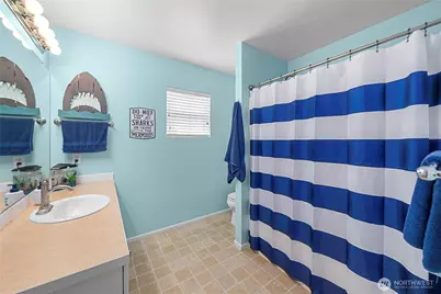 16231 SE 251st Street, Covington, WA 98042 - Photo 16