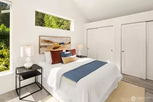 1036 NE 102nd St, Seattle, WA 98125 - Photo 10