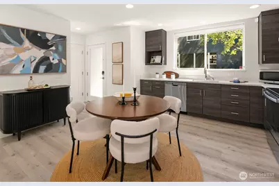 1036 NE 102nd Street #B, Seattle, WA 98125 - Photo 6