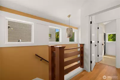 268 Fulton Street, Seattle, WA 98109 - Photo 16