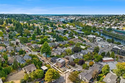 2903 3rd Avenue N, Seattle, WA 98109 - Photo 38