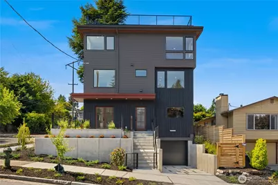 2903 3rd Avenue N, Seattle, WA 98109 - Photo 1