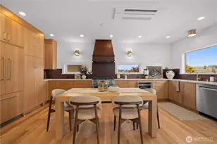 2903 3rd Ave N, Seattle, WA 98109 - Photo 10