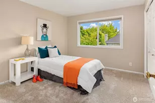 27183 SE 26th Pl, Sammamish, WA 98075 - Photo 32