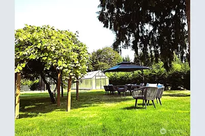 5511 Waller Road E, Tacoma, WA 98443 - Photo 30