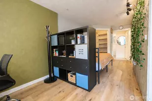 1420 E Pine St, Seattle, WA 98122 - Photo 4