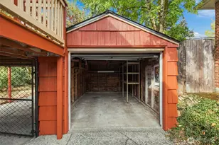13045 Corliss Ave N, Seattle, WA 98133 - Photo 8