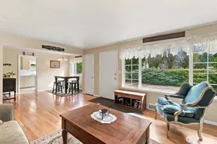 13045 Corliss Ave N, Seattle, WA 98133 - Photo 18
