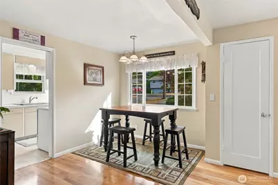 13045 Corliss Avenue N, Seattle, WA 98133 - Photo 20