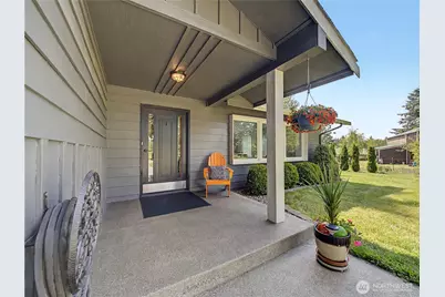 39428 200th Avenue SE, Auburn, WA 98092 - Photo 2