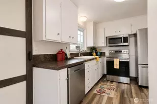 5410 N 40th St, Tacoma, WA 98407 - Photo 8