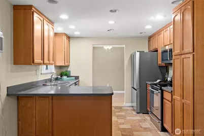 8405 113th Street E, Puyallup, WA 98373 - Photo 12